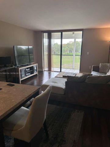 5570 NW 44th Street 312A, Lauderhill, FL 33319