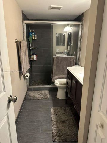 5570 NW 44th Street 312A, Lauderhill, FL 33319