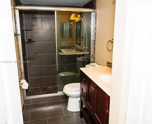 5570 NW 44th Street 312A, Lauderhill, FL 33319
