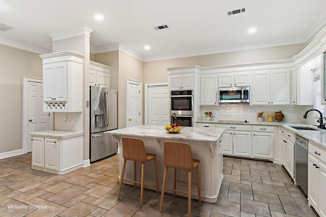 4 Bocage, Hattiesburg, MS 39402