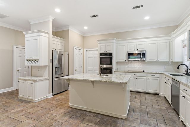 4 Bocage, Hattiesburg, MS 39402