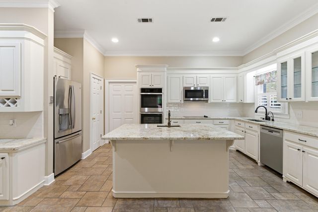 4 Bocage, Hattiesburg, MS 39402