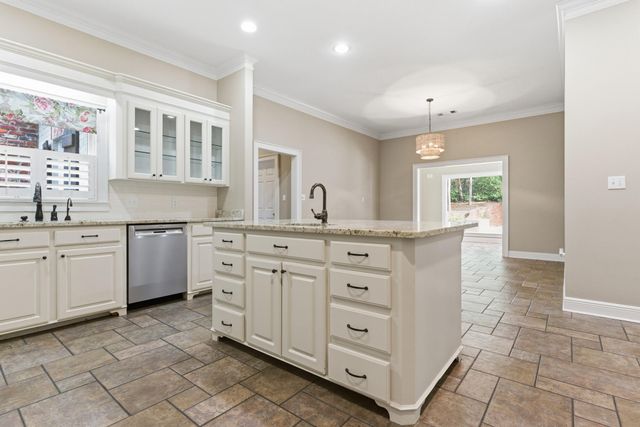 4 Bocage, Hattiesburg, MS 39402