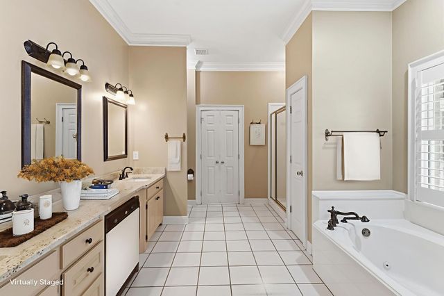 4 Bocage, Hattiesburg, MS 39402