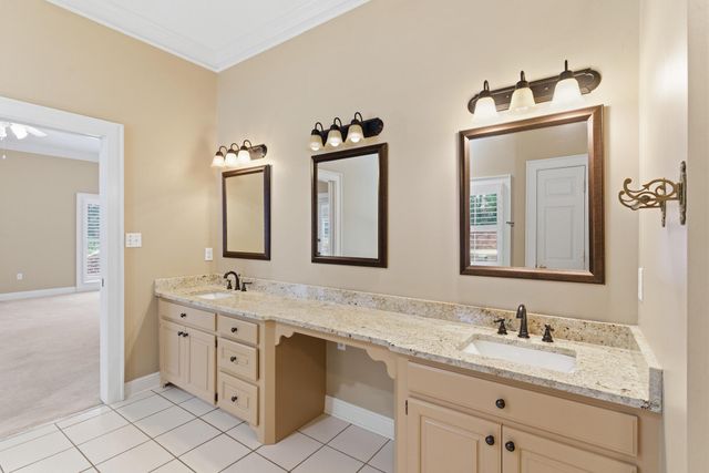 4 Bocage, Hattiesburg, MS 39402