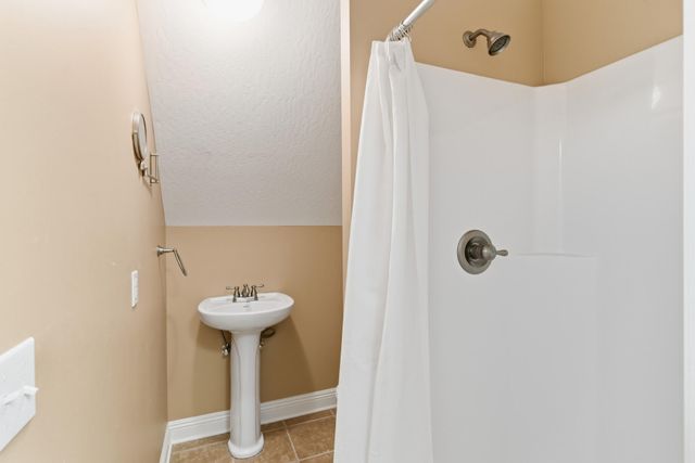 4 Bocage, Hattiesburg, MS 39402