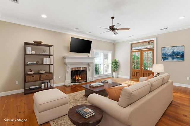 4 Bocage, Hattiesburg, MS 39402