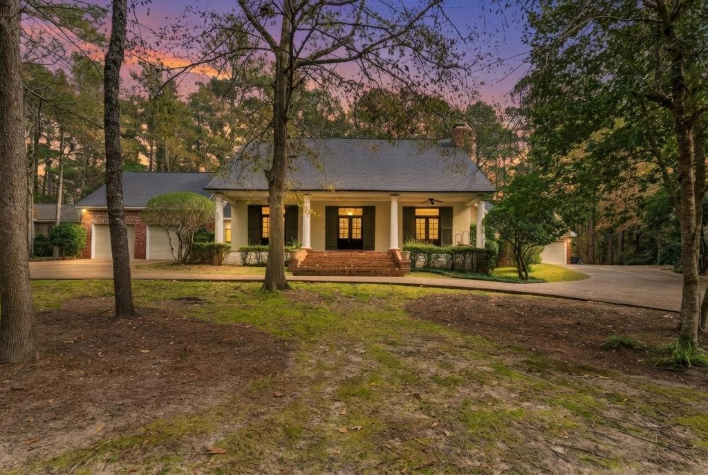 4 Bocage, Hattiesburg, MS 39402