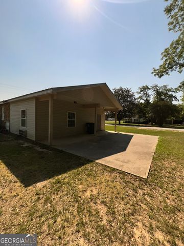 121 Coleman Avenue, East Dublin, GA 31027