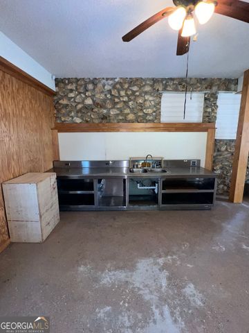 121 Coleman Avenue, East Dublin, GA 31027