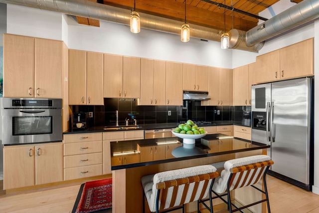 9 W Broadway 210, Boston, MA 02127