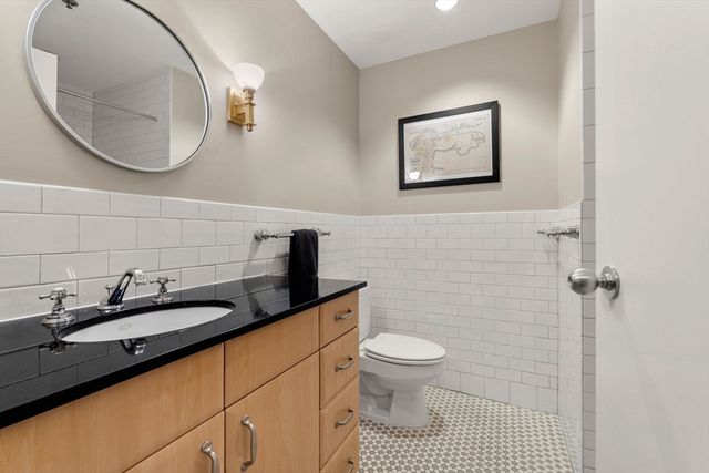 9 W Broadway 210, Boston, MA 02127