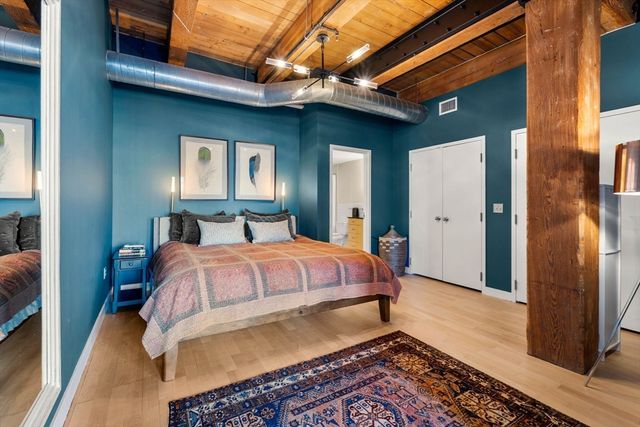 9 W Broadway 210, Boston, MA 02127