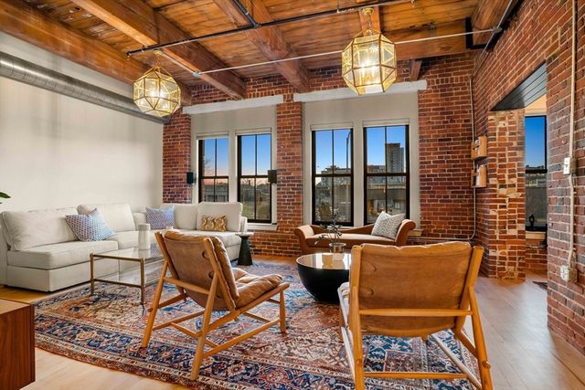 9 W Broadway 210, Boston, MA 02127