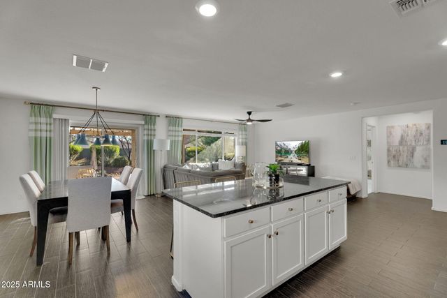 18437 E EL BUHO PEQUENO --, Gold Canyon, AZ 85118