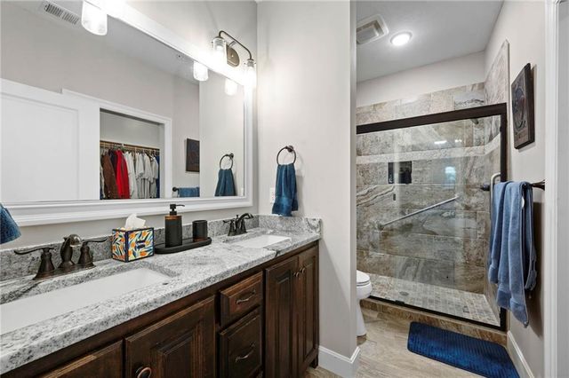 15919 Fontana Street 110, Stilwell, KS 66085