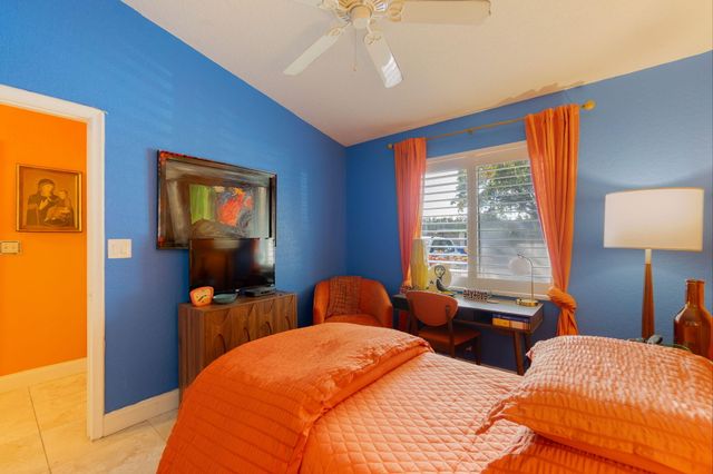 3096 S Oakland Forest Drive 1605, Oakland Park, FL 33309