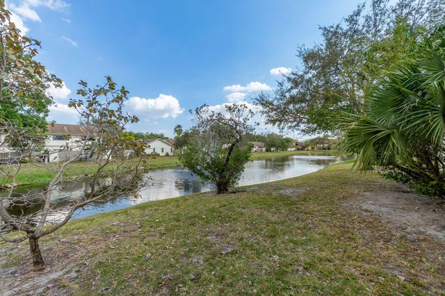 3096 S Oakland Forest Drive 1605, Oakland Park, FL 33309