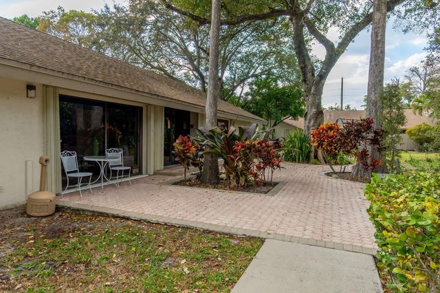 3096 S Oakland Forest Drive 1605, Oakland Park, FL 33309