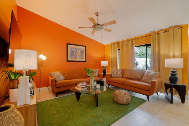 3096 S Oakland Forest Drive 1605, Oakland Park, FL 33309