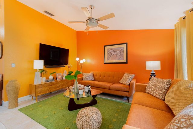 3096 S Oakland Forest Drive 1605, Oakland Park, FL 33309