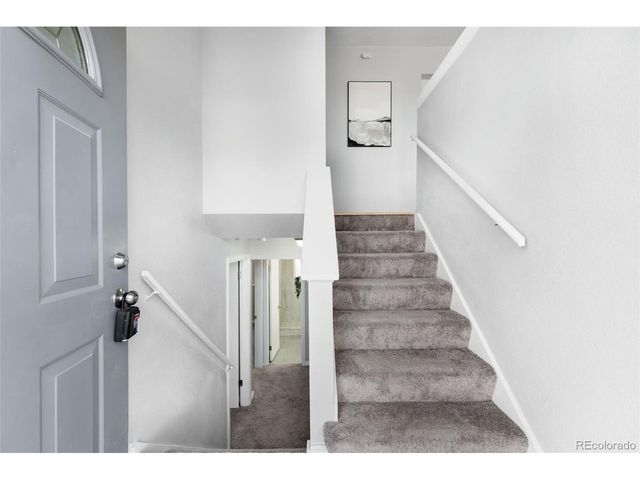 1042 Olathe St, Aurora, CO 80011