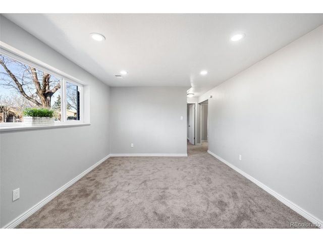 1042 Olathe St, Aurora, CO 80011