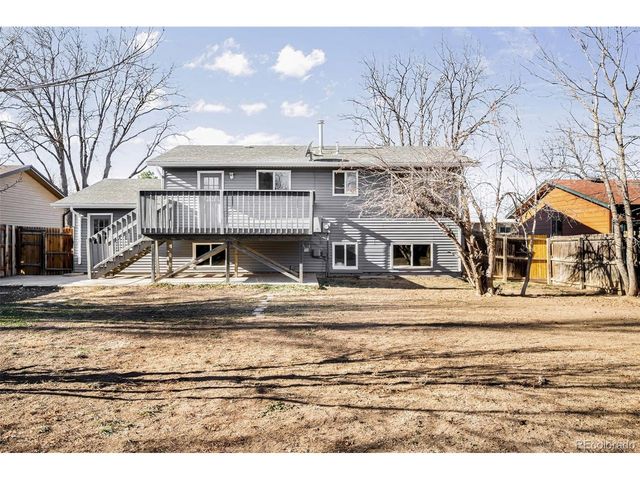 1042 Olathe St, Aurora, CO 80011