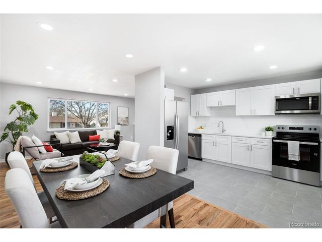 1042 Olathe St, Aurora, CO 80011