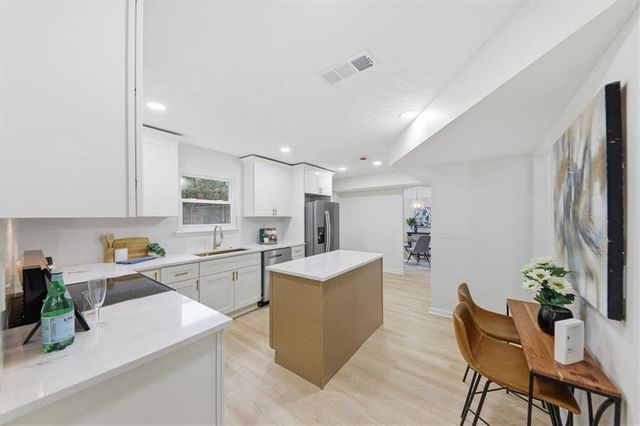 1601 CREEK SE Crossing, Conyers, GA 30094