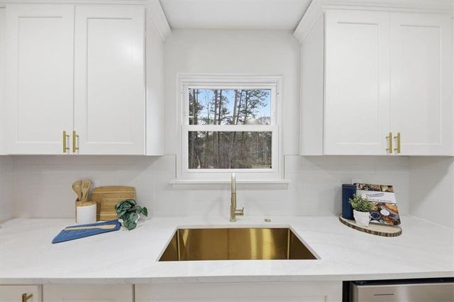 1601 CREEK SE Crossing, Conyers, GA 30094