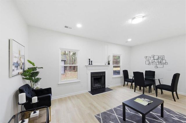 1601 CREEK SE Crossing, Conyers, GA 30094