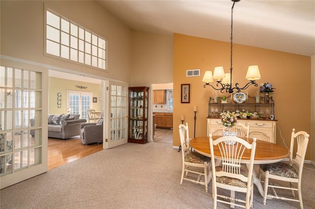 21 Acorn Valley, Ogden, NY 14624