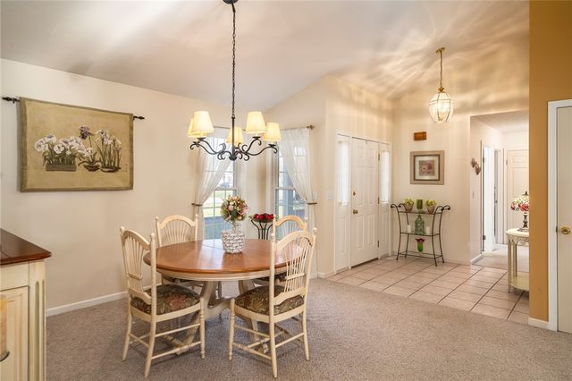 21 Acorn Valley, Ogden, NY 14624