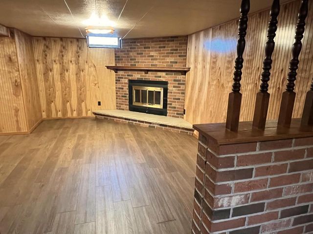 928 S WESTFIELD STREET, Oshkosh, WI 54902