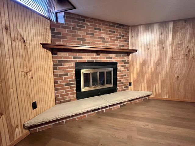 928 S WESTFIELD STREET, Oshkosh, WI 54902