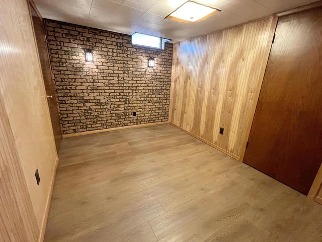 928 S WESTFIELD STREET, Oshkosh, WI 54902