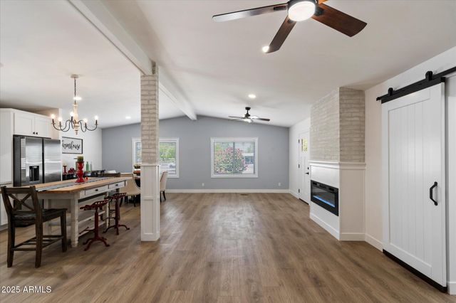 427 S 80TH Way, Mesa, AZ 85208