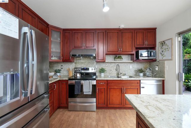 28256 Karn Drive, Hayward, CA 94544