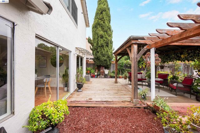 28256 Karn Drive, Hayward, CA 94544