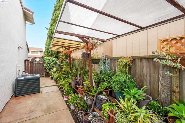 28256 Karn Drive, Hayward, CA 94544