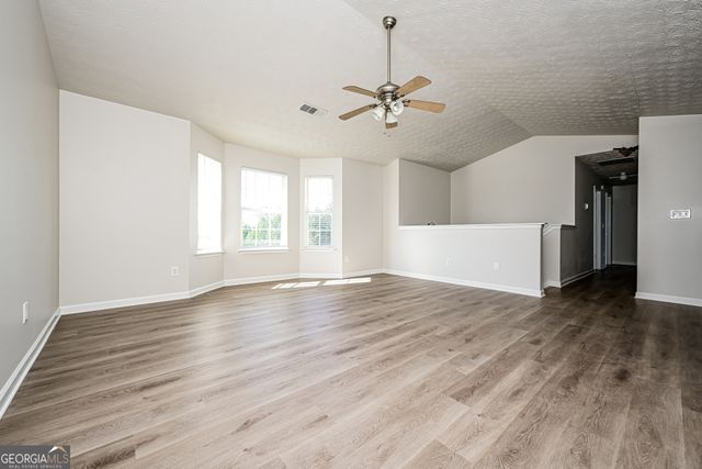 6864 Amethyst Avenue, Rex, GA 30273