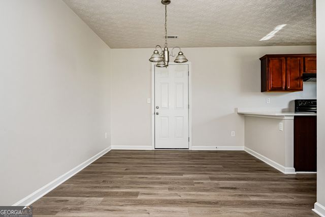 6864 Amethyst Avenue, Rex, GA 30273