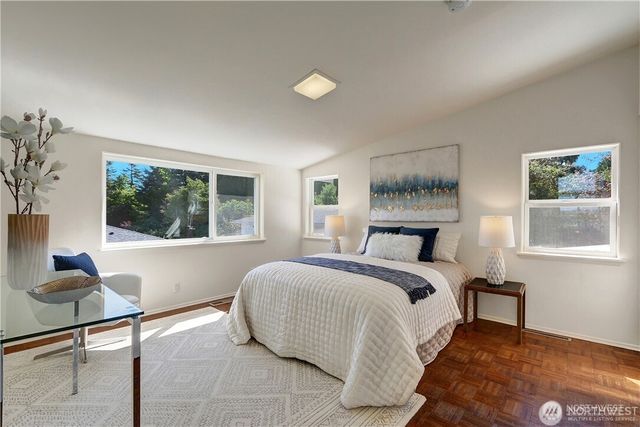 3215 NE 103rd Street, Seattle, WA 98125