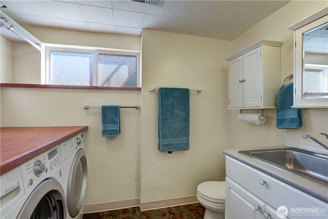 3215 NE 103rd Street, Seattle, WA 98125