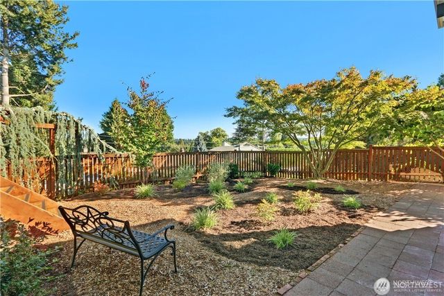 3215 NE 103rd Street, Seattle, WA 98125