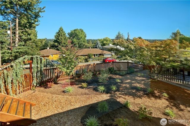 3215 NE 103rd Street, Seattle, WA 98125