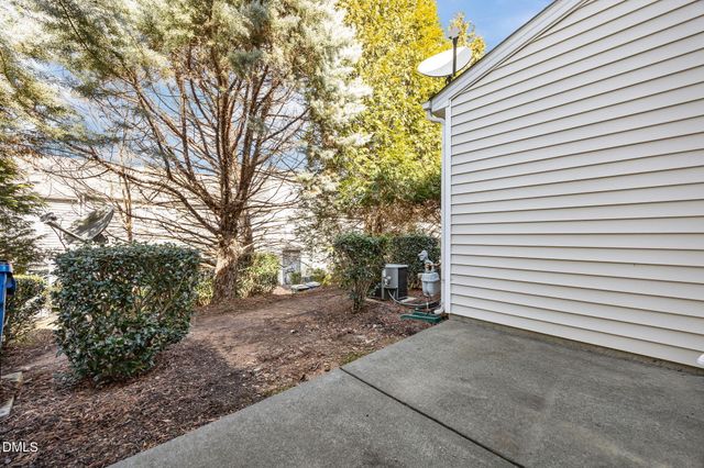 6623 Clarksburg Place, Raleigh, NC 27616