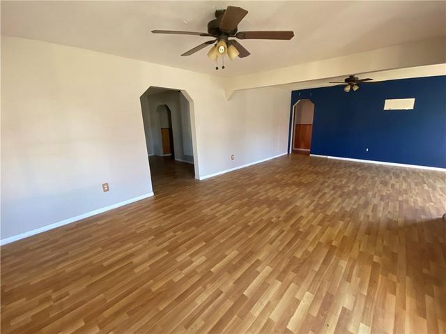 110 W Riley Street, Easton, KS 66020