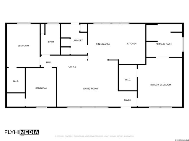 218 W 2nd St, Elmendorf, TX 78112